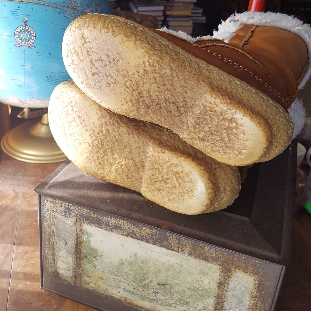 🚫SOLD🚫 Vintage Mukluk Moccasin Leather Boots 7 - Picture 5 of 8